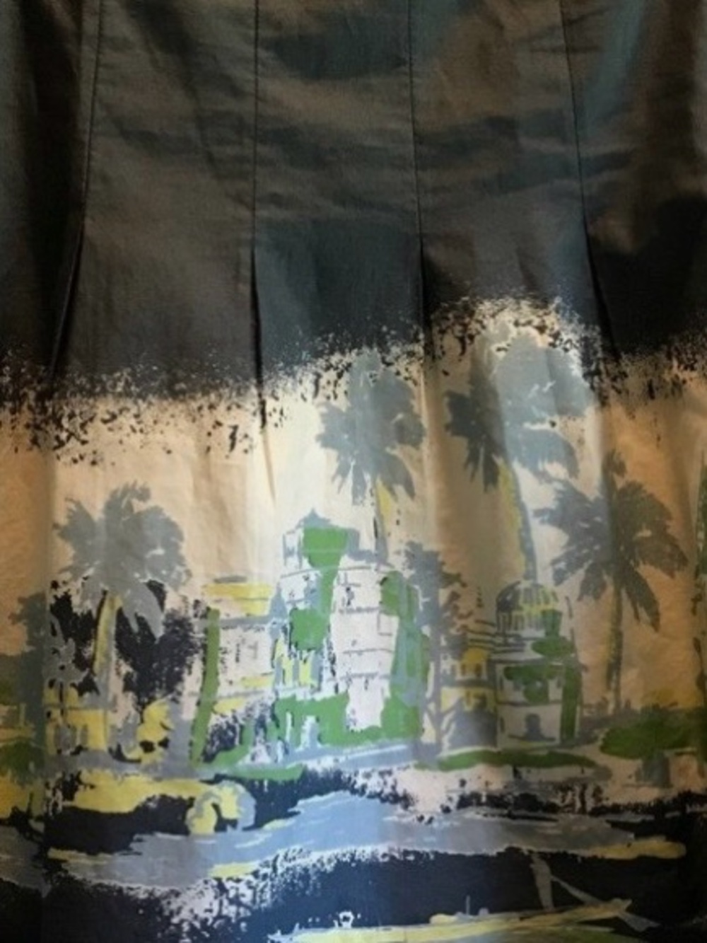 Vintage Y2K Old Navy Tropical Scenic Beach City Pleated Skirt - Size 2 - Picture 2 of 6